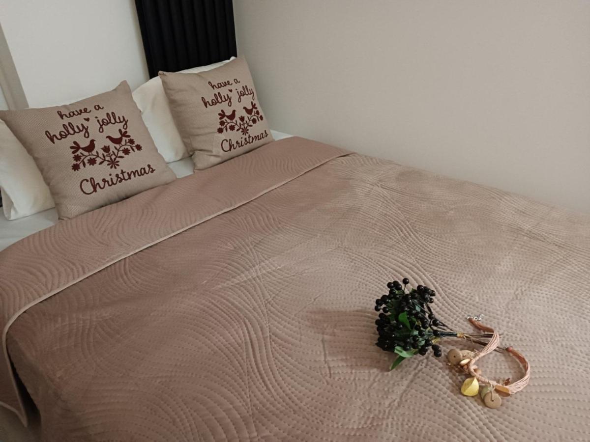Apartamenty Wiktoryn 6A ワルシャワ エクステリア 写真