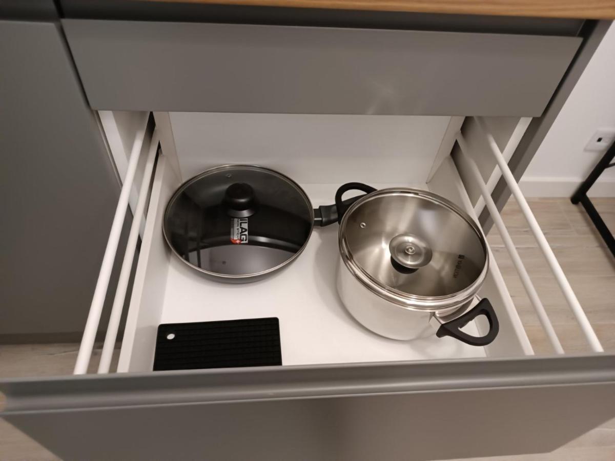 Apartamenty Wiktoryn 6A ワルシャワ エクステリア 写真