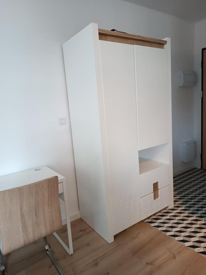 Apartamenty Wiktoryn 6A ワルシャワ エクステリア 写真