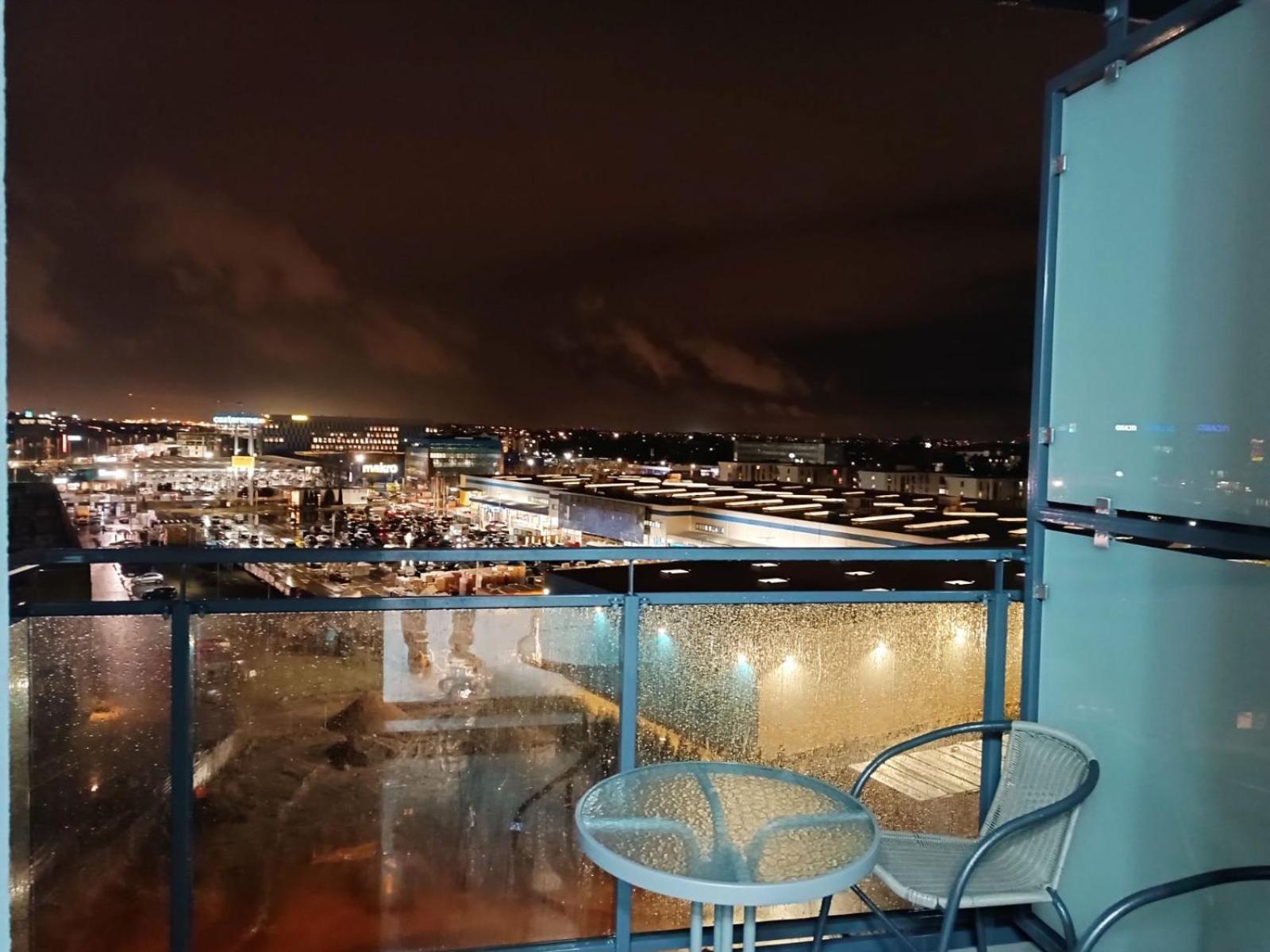 Apartamenty Wiktoryn 6A ワルシャワ エクステリア 写真